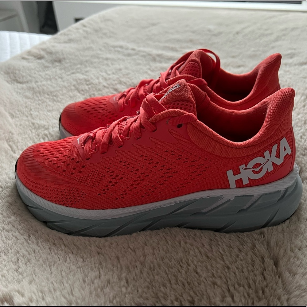 Hoka Clifton 7!